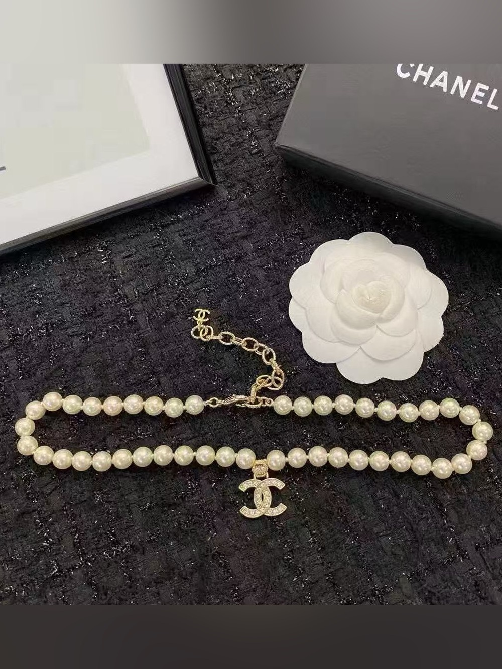 CHANEL Pearl CC Pendant Necklace – Timeless Elegance